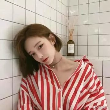 云裳艳曲